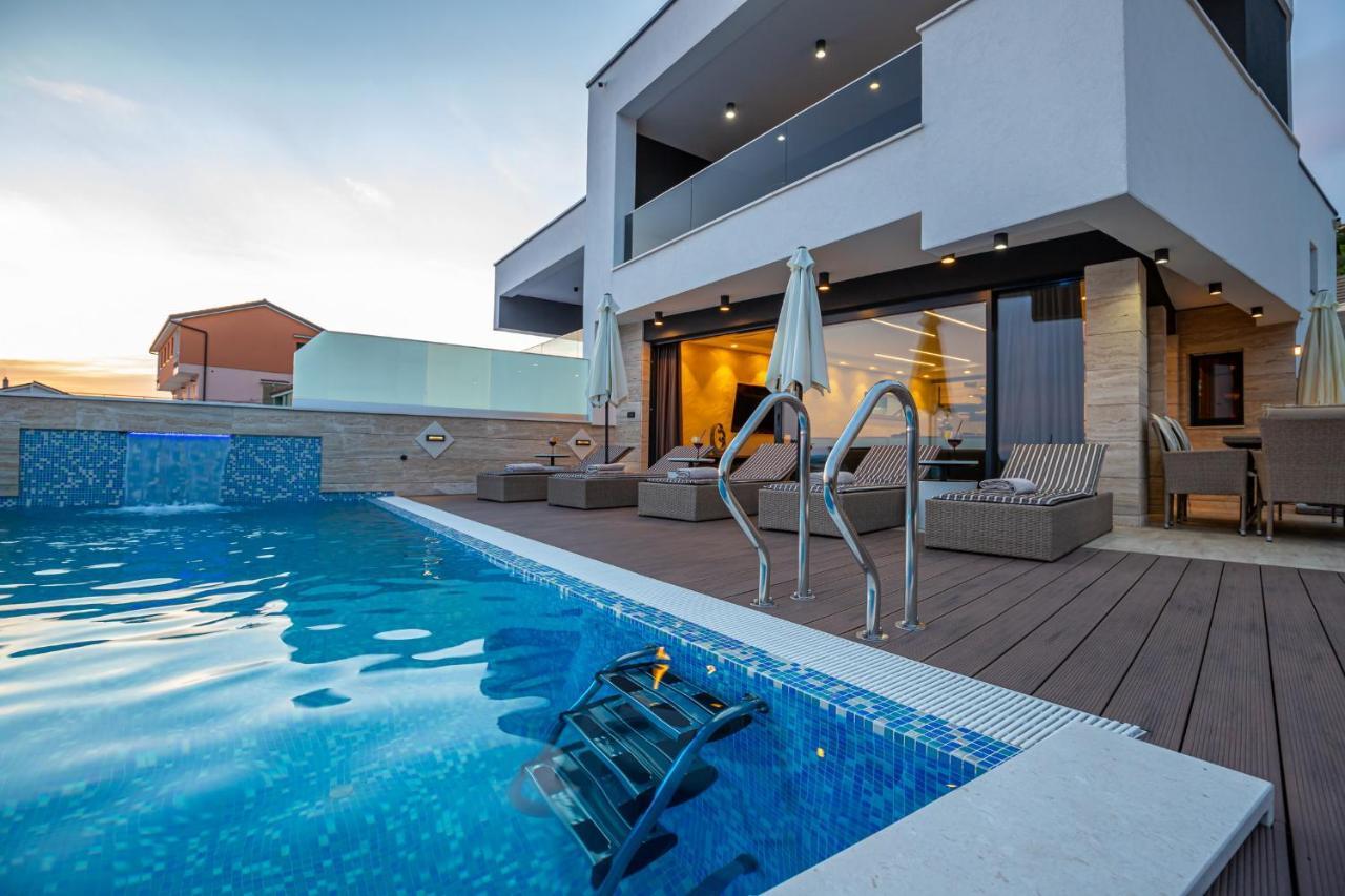Villa Marassi With Heated Pool, Hot Tub And Sauna Crikvenica Exterior foto